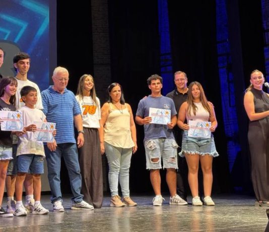 ¡Deportistas Destacados 2025! 4 jugadores de Fábrica de Armas brillan en la ceremonia de Rosario Deportistas Destacados